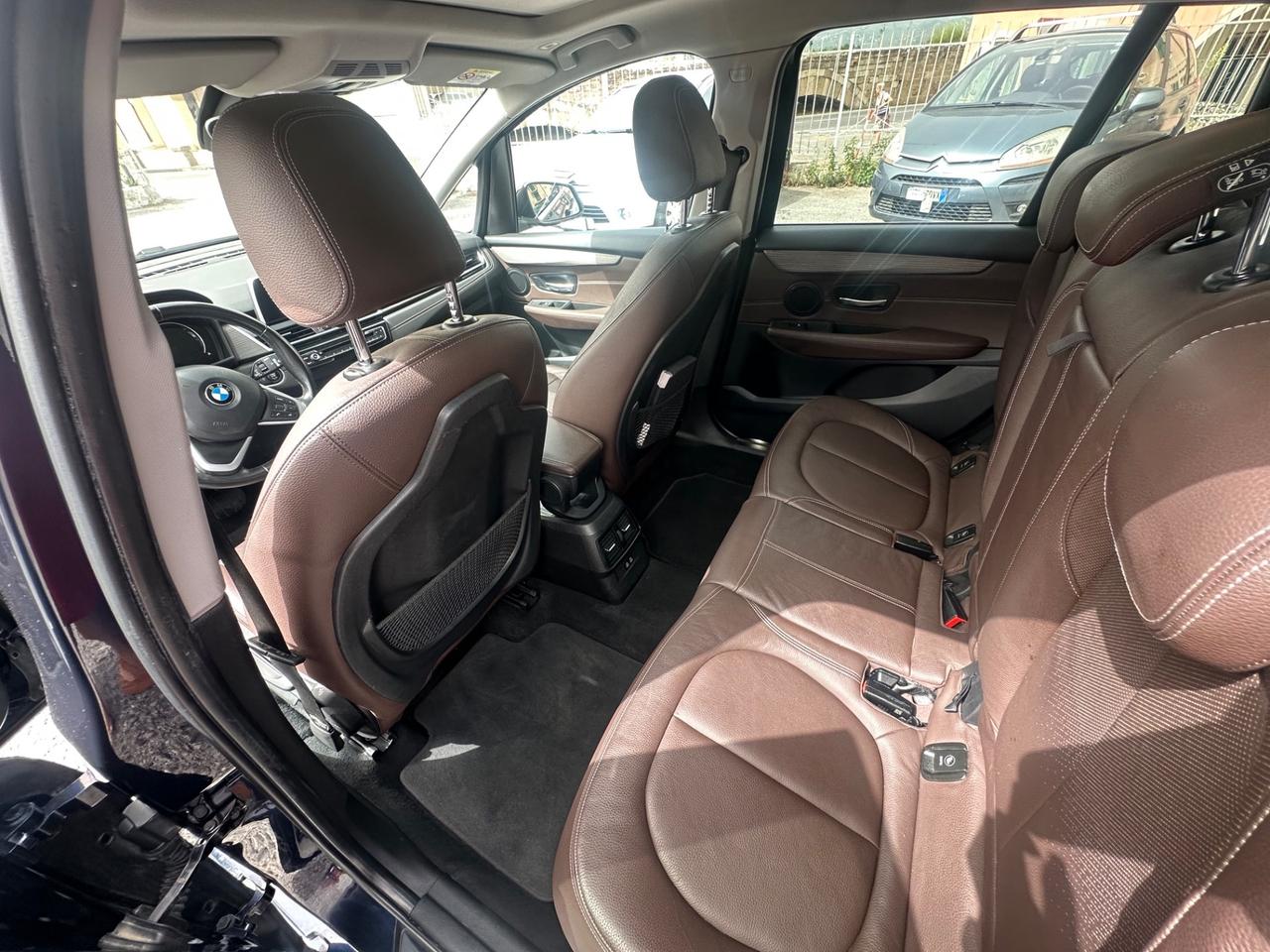 Bmw Serie 2 Gran Tourer 220d Luxury aut.
