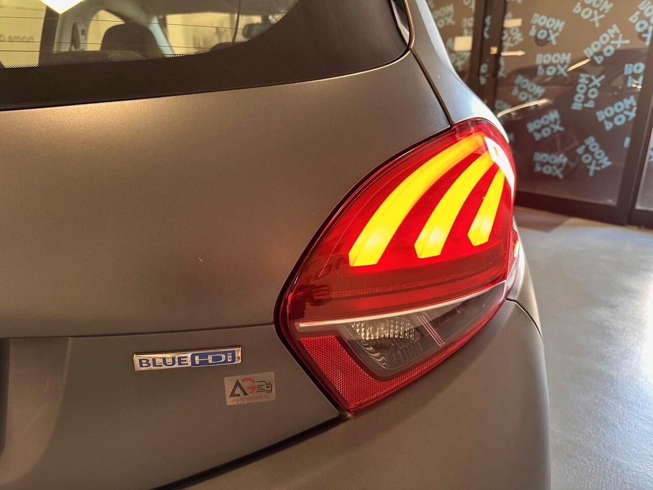 PEUGEOT 208 GT LINE 5 P. 1.6 HDI (EURO 6B)