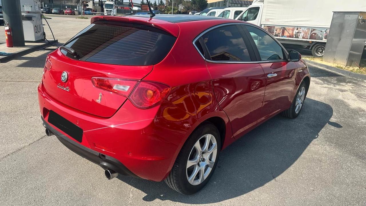 Alfa Romeo Giulietta 2.0 JTDm-2 170 CV TCT Distinctive