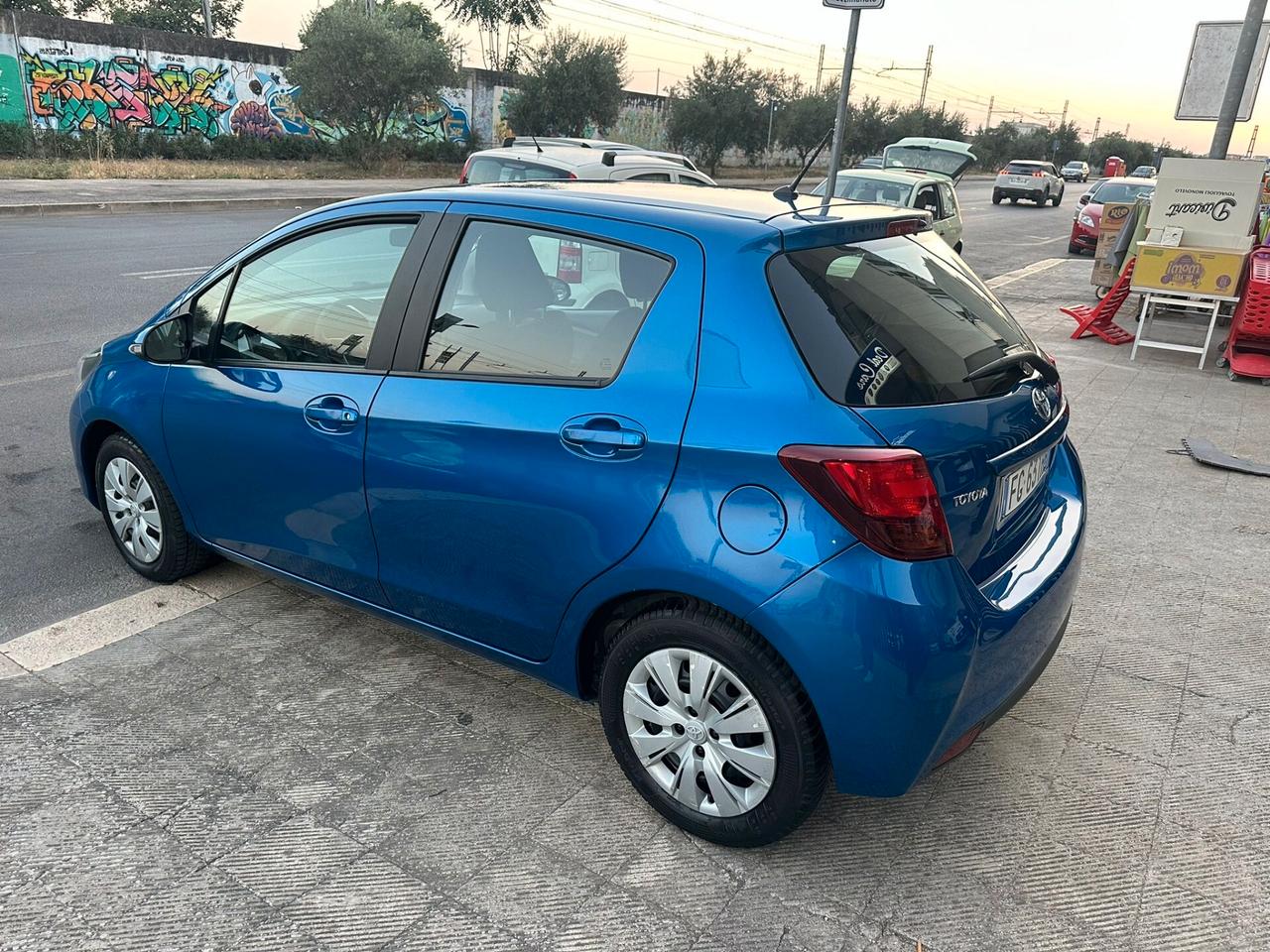 Toyota Yaris 1.0 5 porte Cool