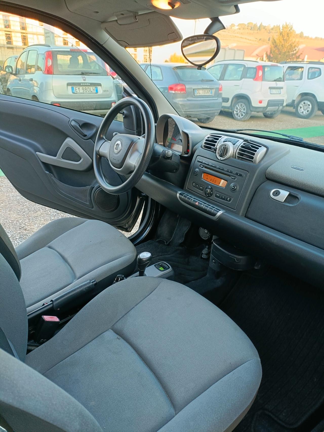 Smart ForTwo 1000 52 kW coupé pure