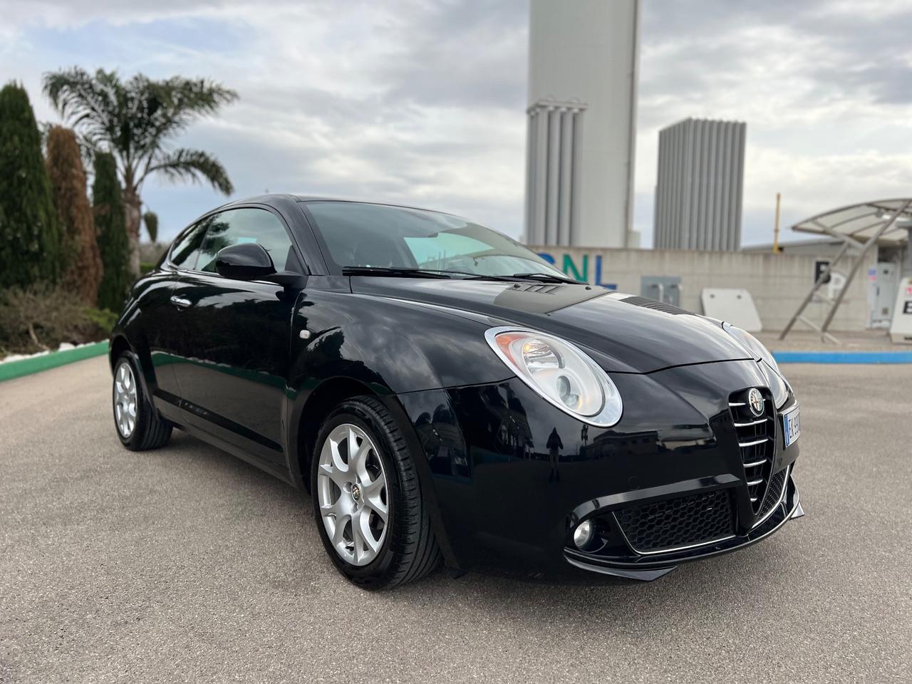 Alfa Romeo MiTo 1.4 T 120 CV NEOPA Distinctive Sport Pack