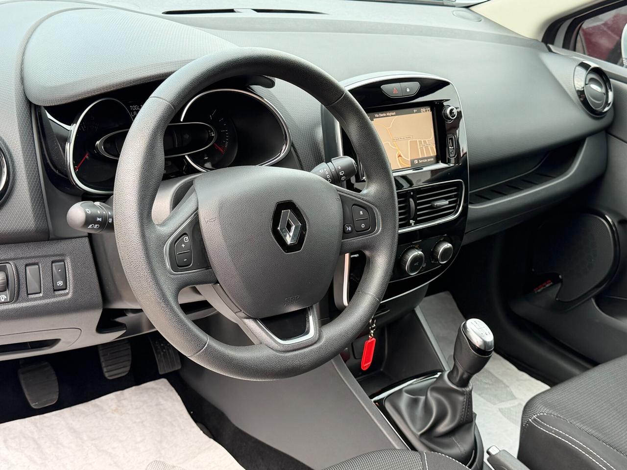 Renault Clio 1.5 DCI 75 cv. ENERGY BUSINESS (Autocarro 4P. N1)