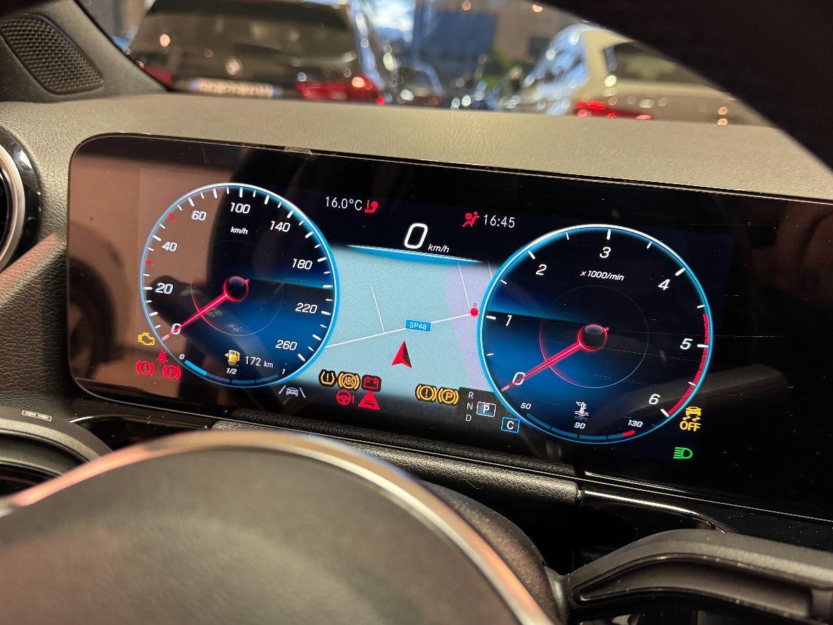 MERCEDES Classe GLA 200 d Automatic 4Matic Premium Tetto