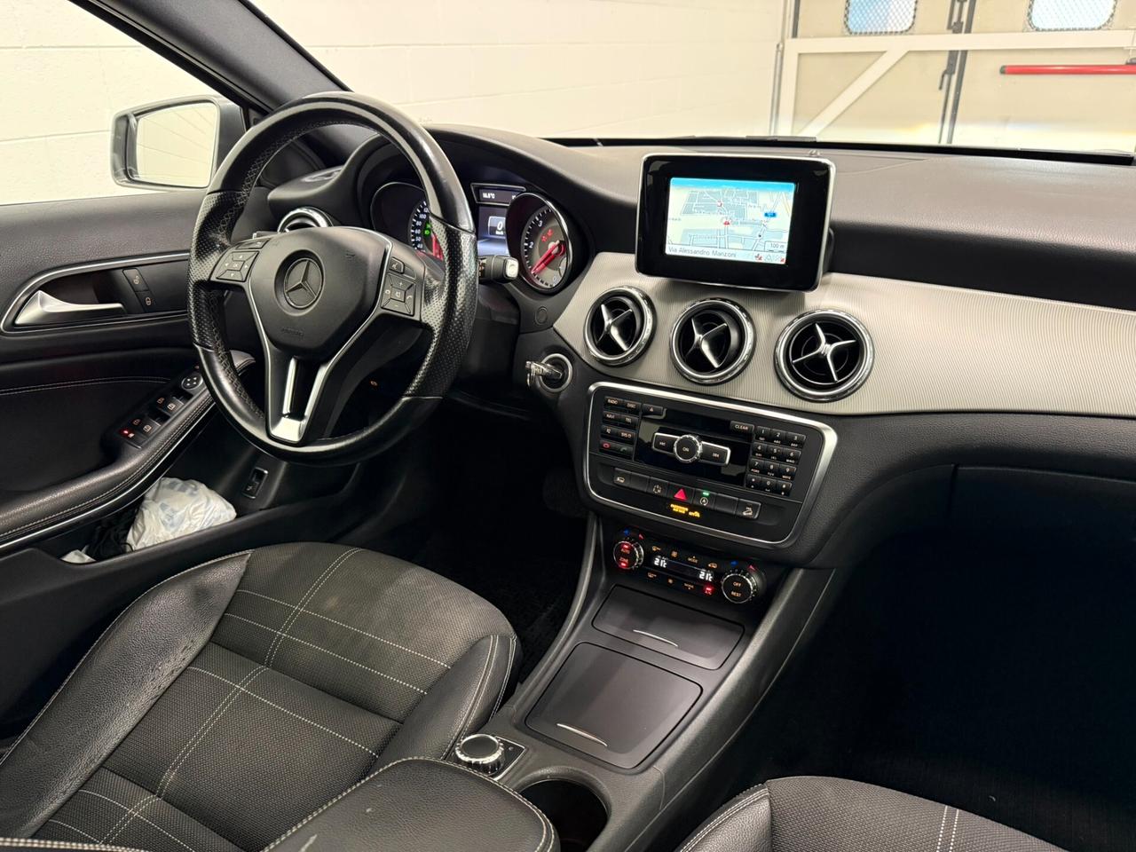 Mercedes-benz GLA 220 GLA 220 CDI Automatic 4Matic Premium