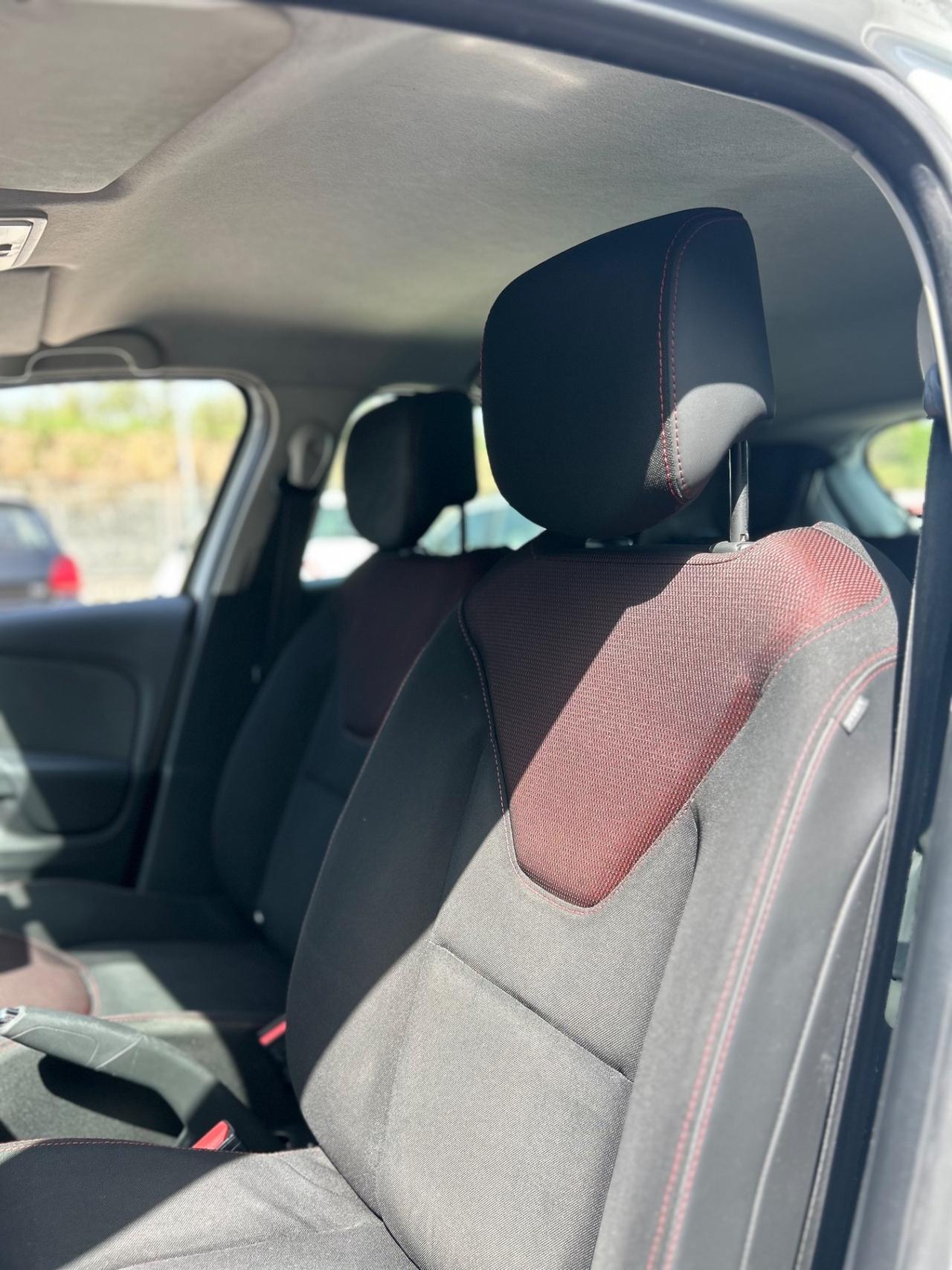 Renault Clio Sporter 1.5 dCi 8V 75CV Wave