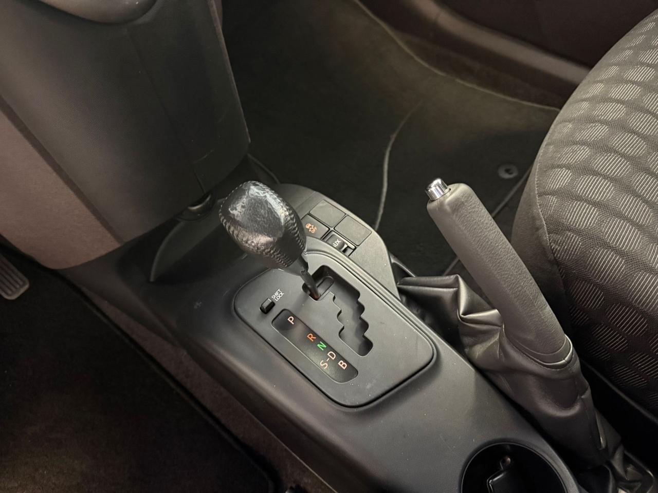 Toyota iQ 1.0 Multidrive Versione Lancio