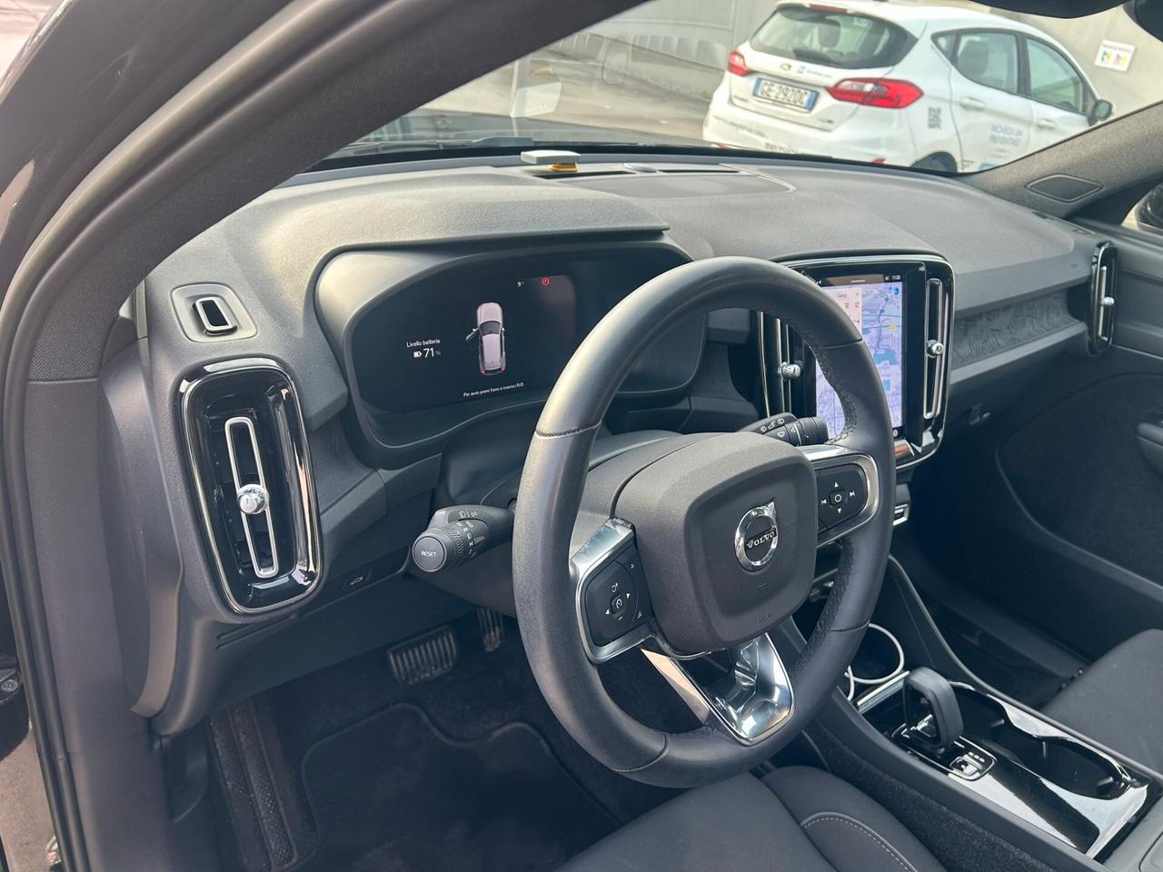 Volvo XC40 single motor - ANCHE PER NEOPATENTATI