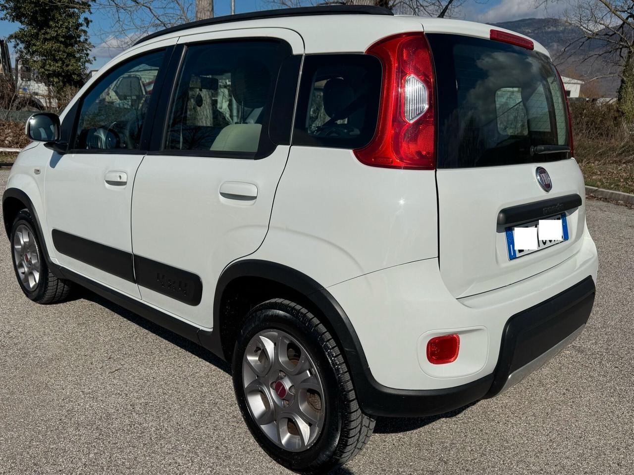 FIAT NEW PANDA 1.3 MJT S&S 4X4 E-LD