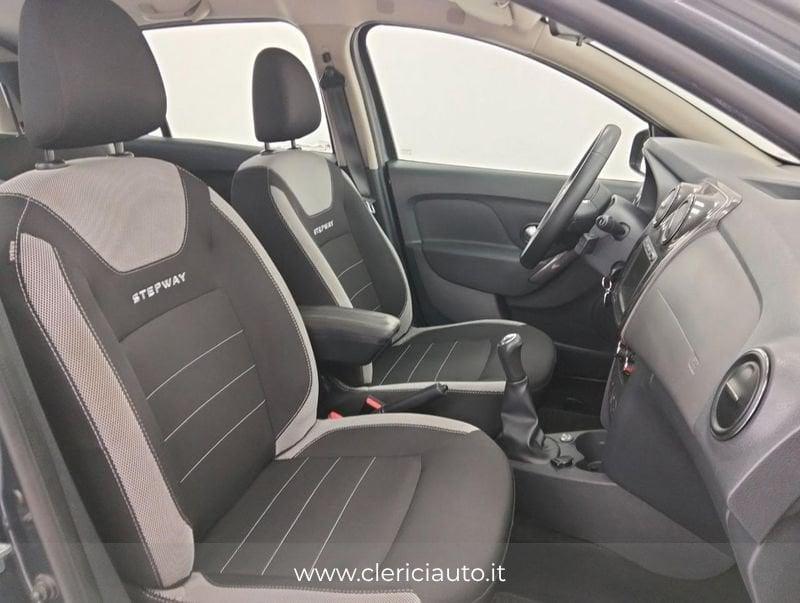 Dacia Sandero Stepway 1.0 TCe 100 CV ECO-G Comfort