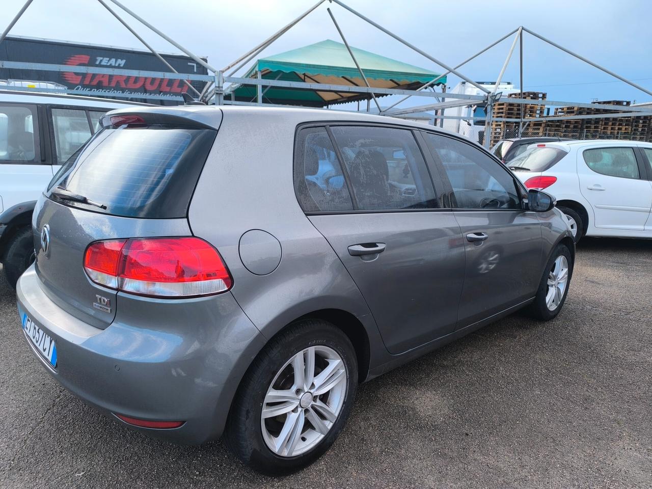 Volkswagen Golf 1.6 TDI DPF 5p. Highline