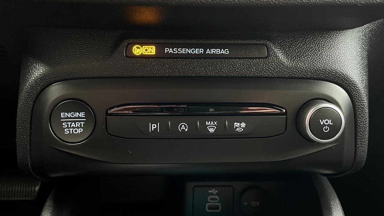 FORD FOCUS SW 1.5 ST-LINE 115CV - FULL LED, CAR PLAY, NEOPATENTATI