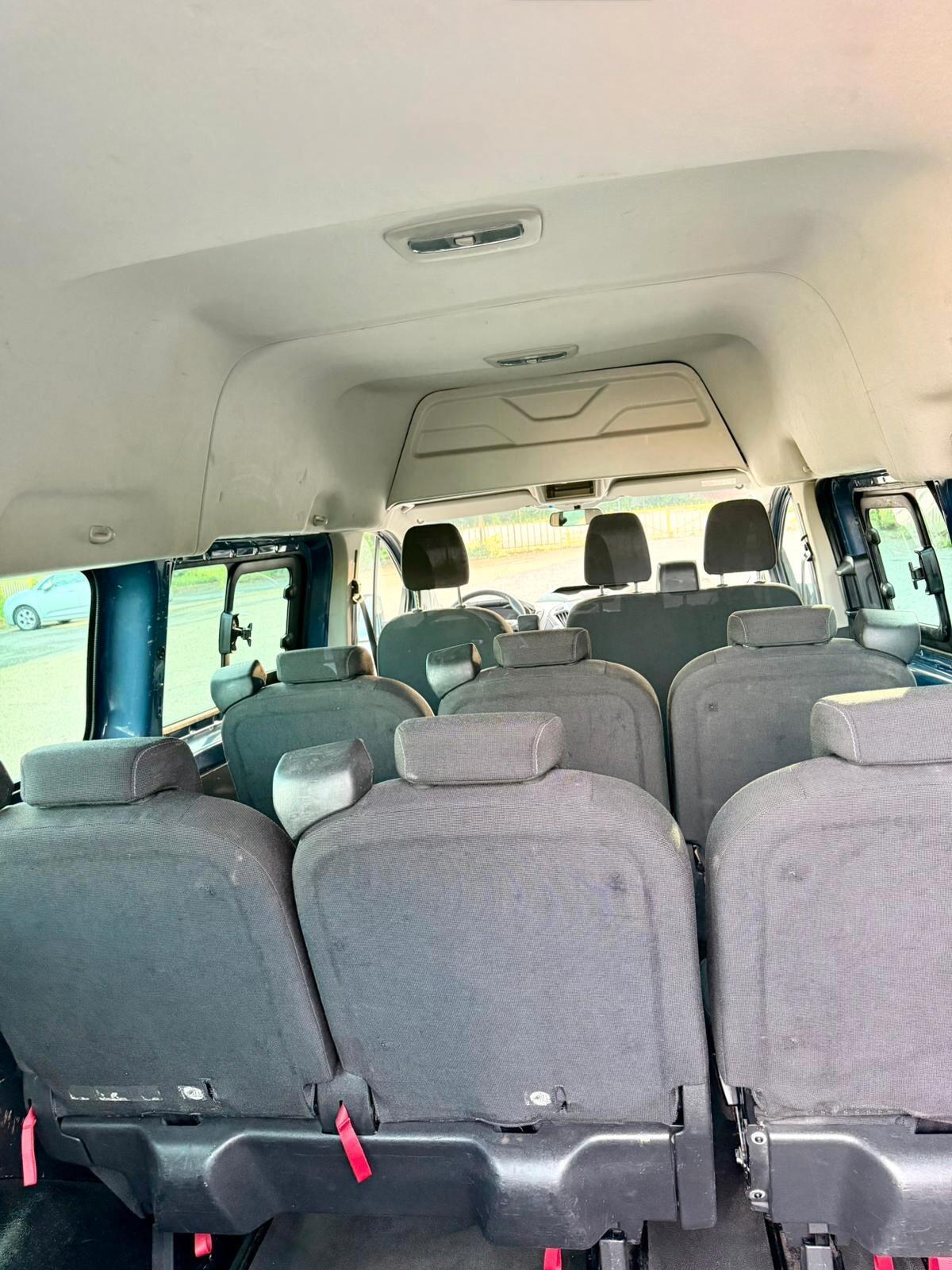 Ford Transit Custom 300 2.2 TDCi 125CV PC Combi Trend