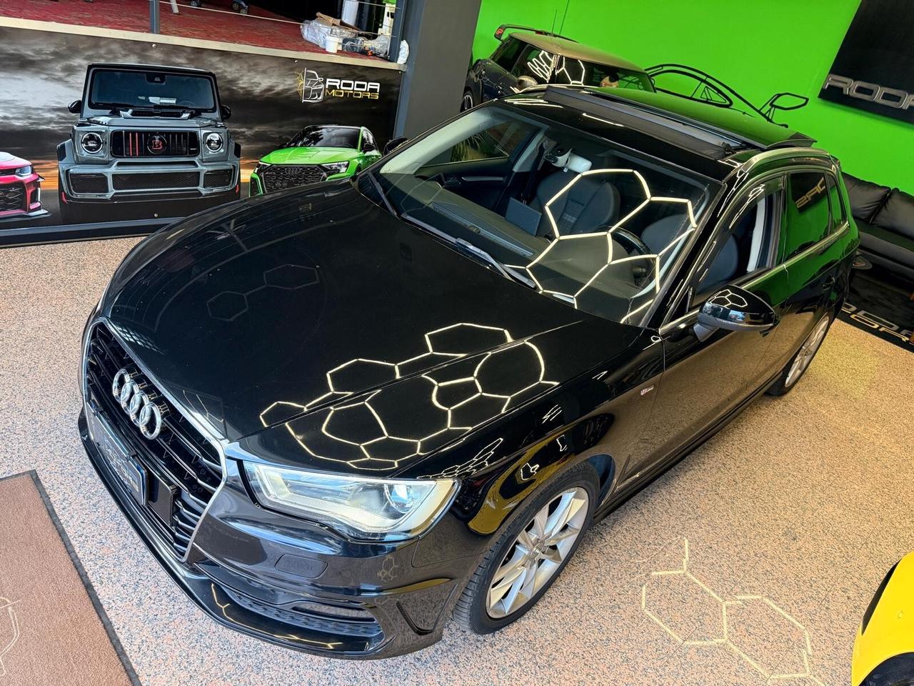 Audi A3 SPB CON TETTO 1.6 TDI S-Line