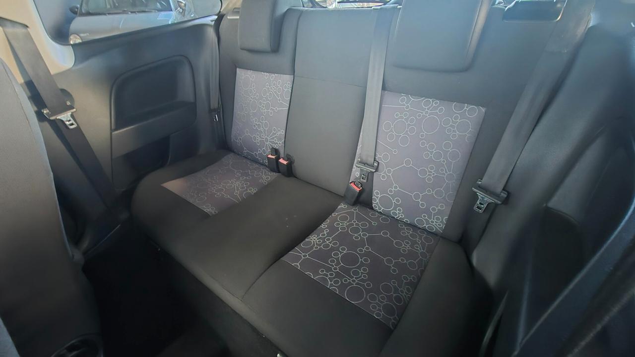 Ford Fiesta 1.2 16V 3p. Ghia