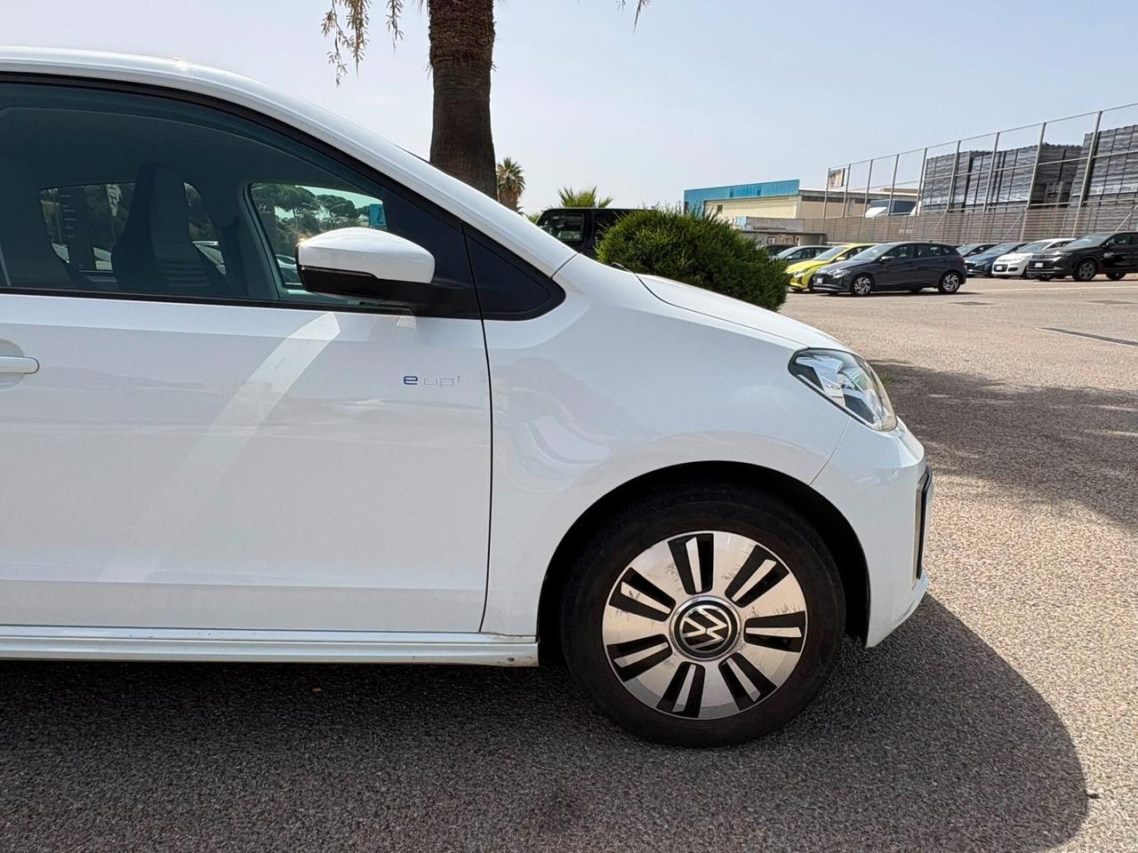 Volkswagen up! e-up! 82 CV