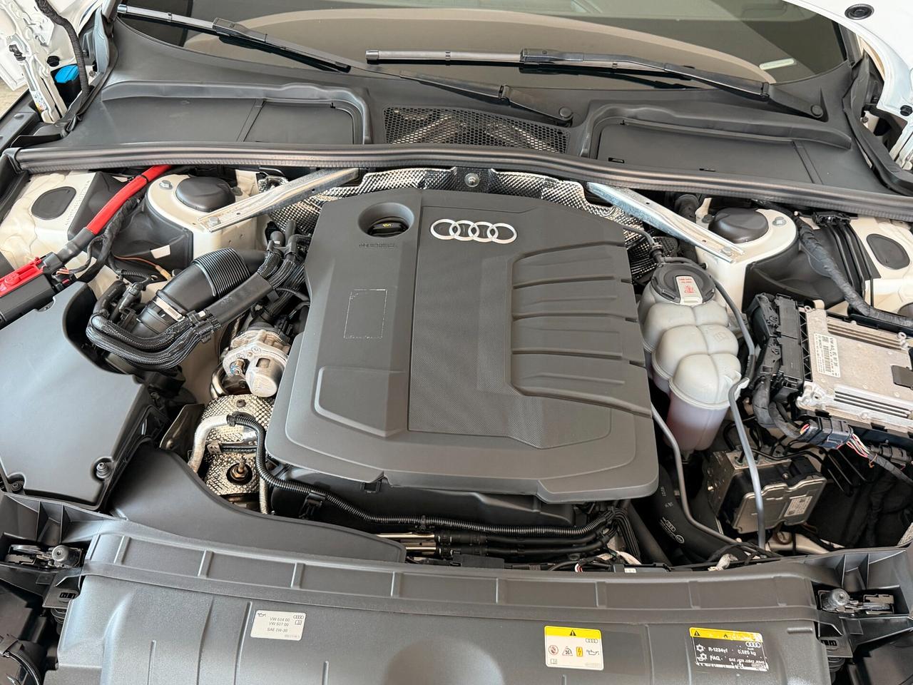 Audi A5 SB Quattro 40 2.0 TDI 204 cv. MHEV S Tronic LINE EDITION (Full)