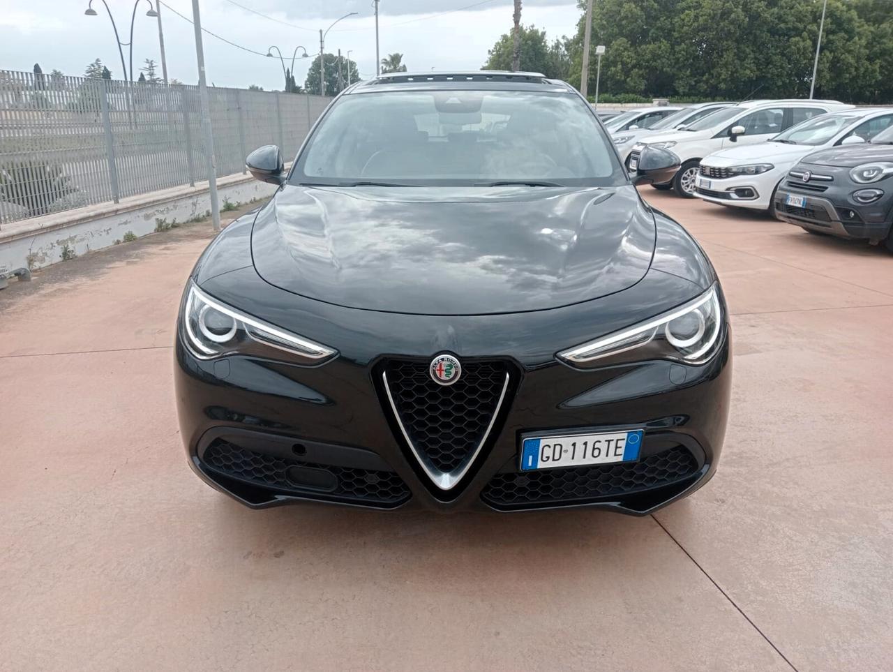 Alfa Romeo Stelvio 2.2 Turbodiesel 190 CV AT8 RWD Executive
