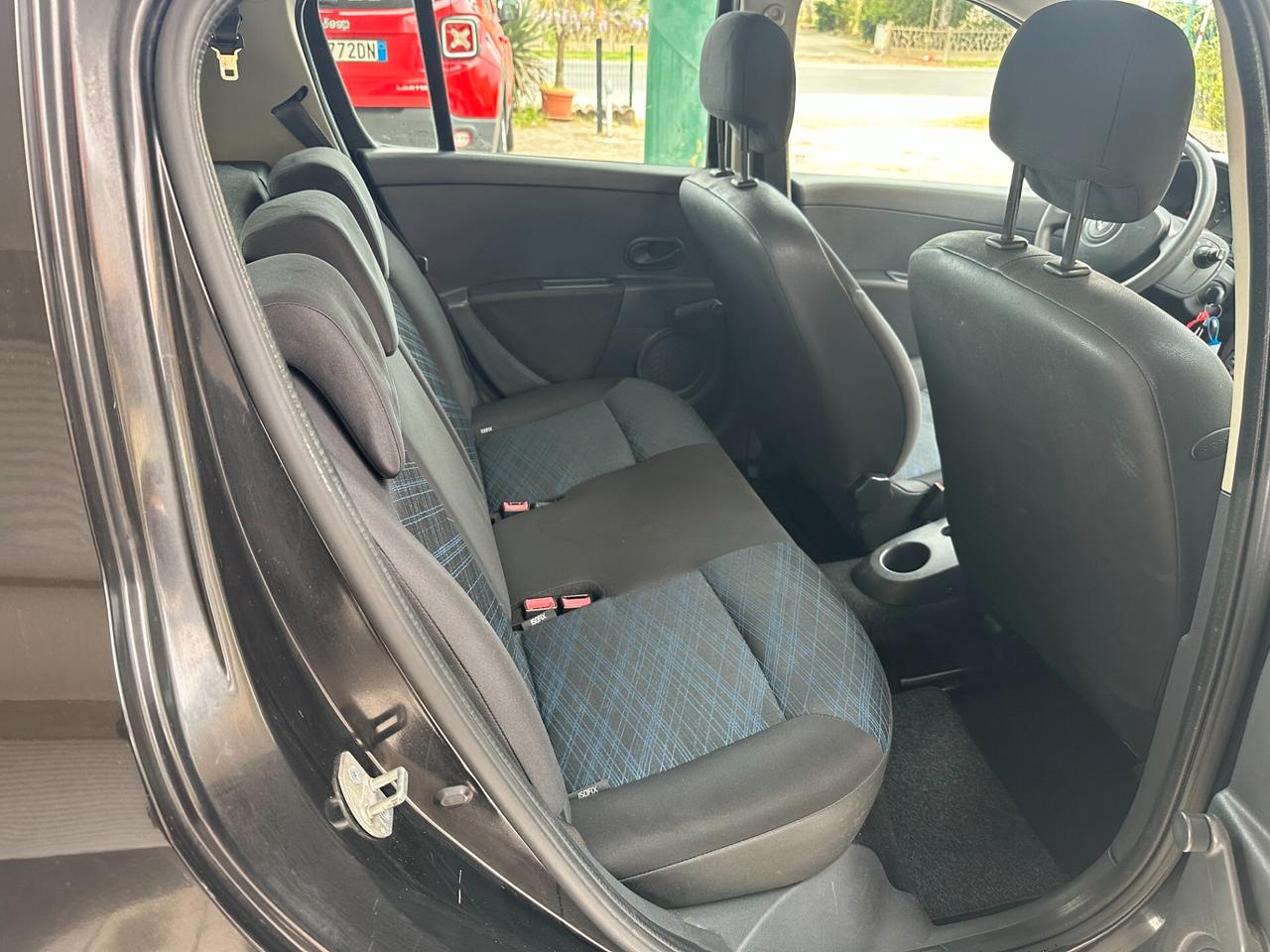 Renault Clio 1.2 Pack (12 RATE)