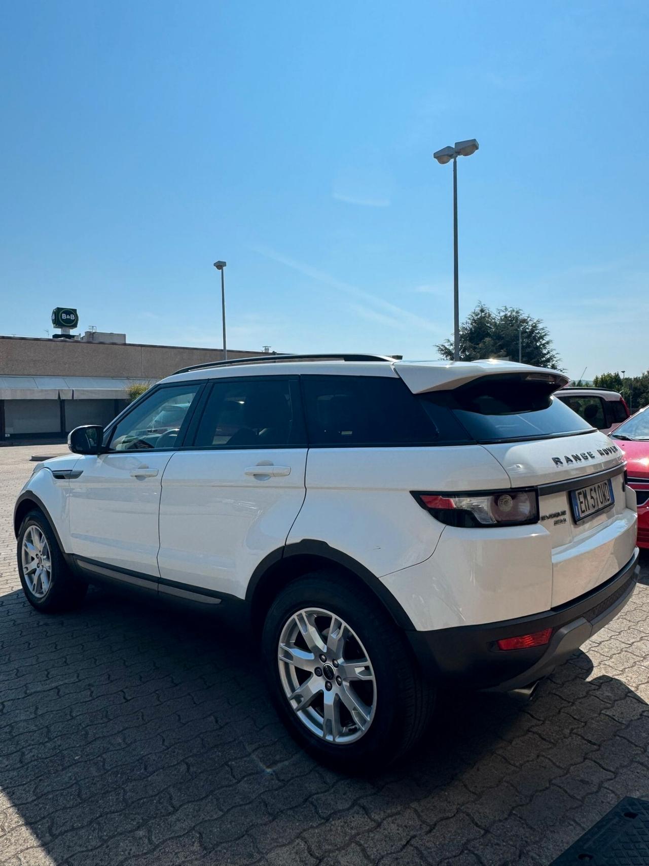 Land Rover Range Rover Evoque Range Rover Evoque 2.2 Sd4 5p. Prestige