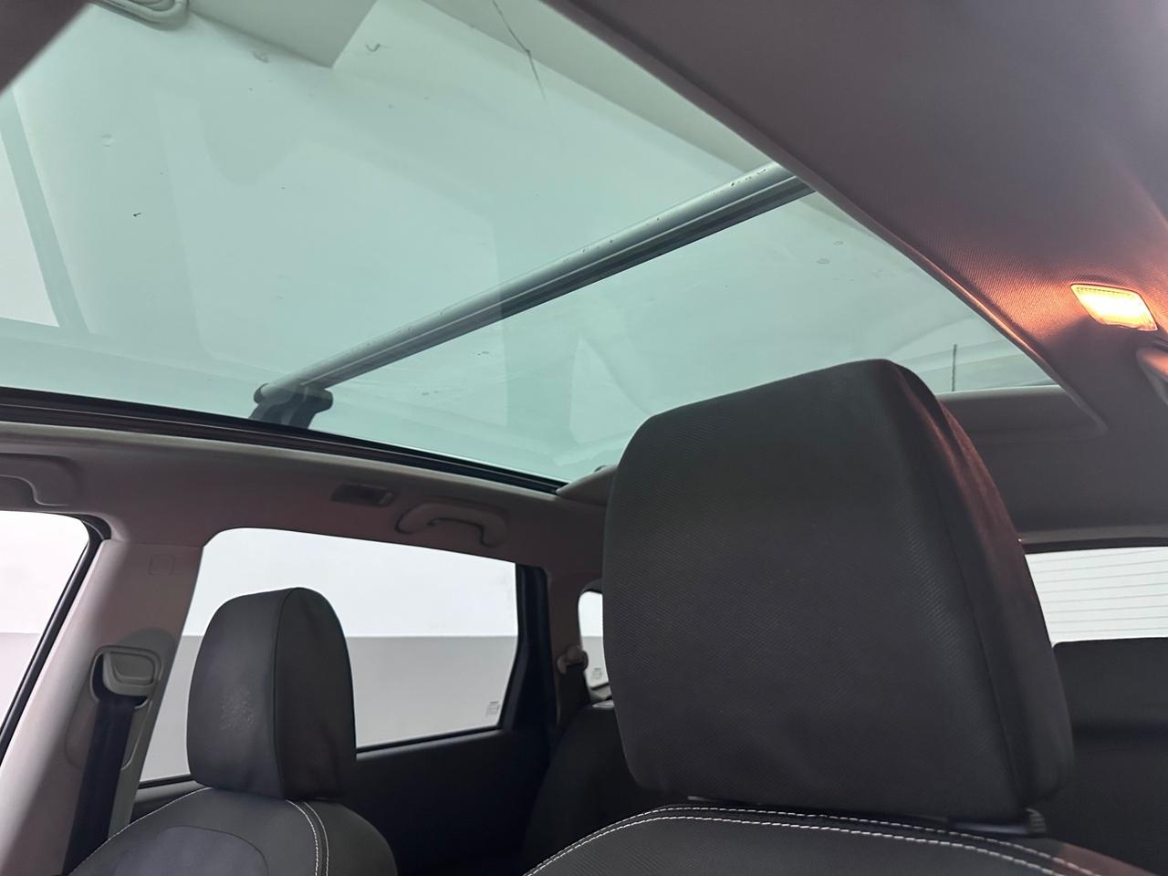 Nissan Qashqai Qashqai+2 2.0 dCi DPF Tekna 2011