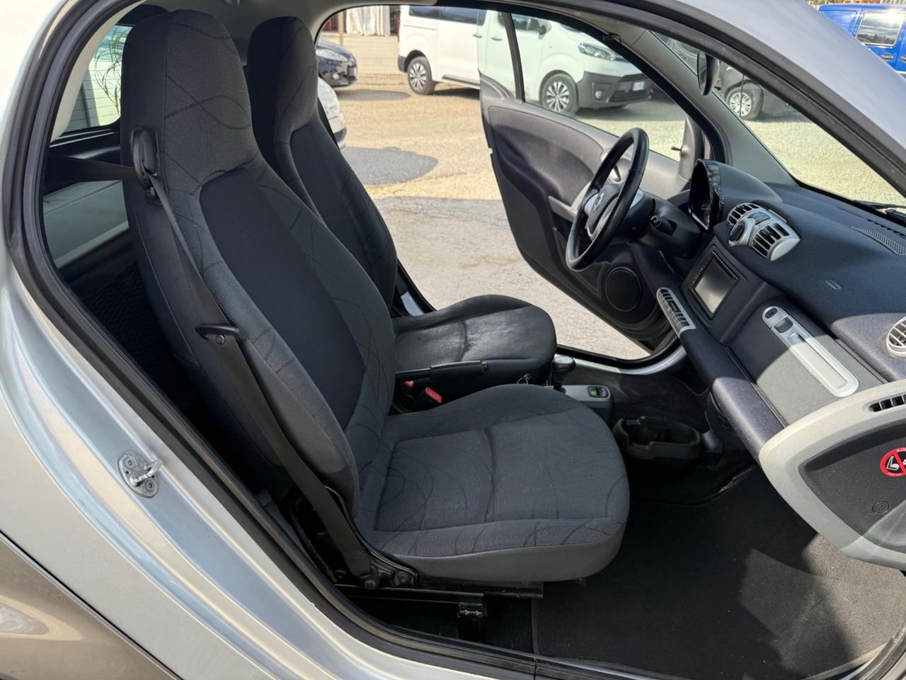 Smart ForTwo 1000 71 cv coupé passion 2011