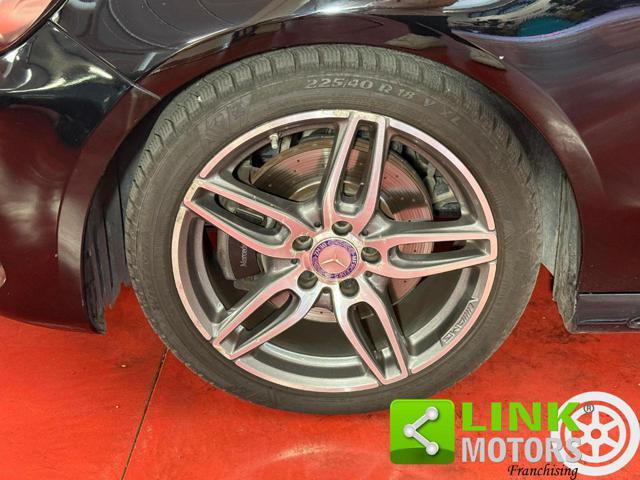 MERCEDES-BENZ A 220 d Automatic 4Matic Premium AMG