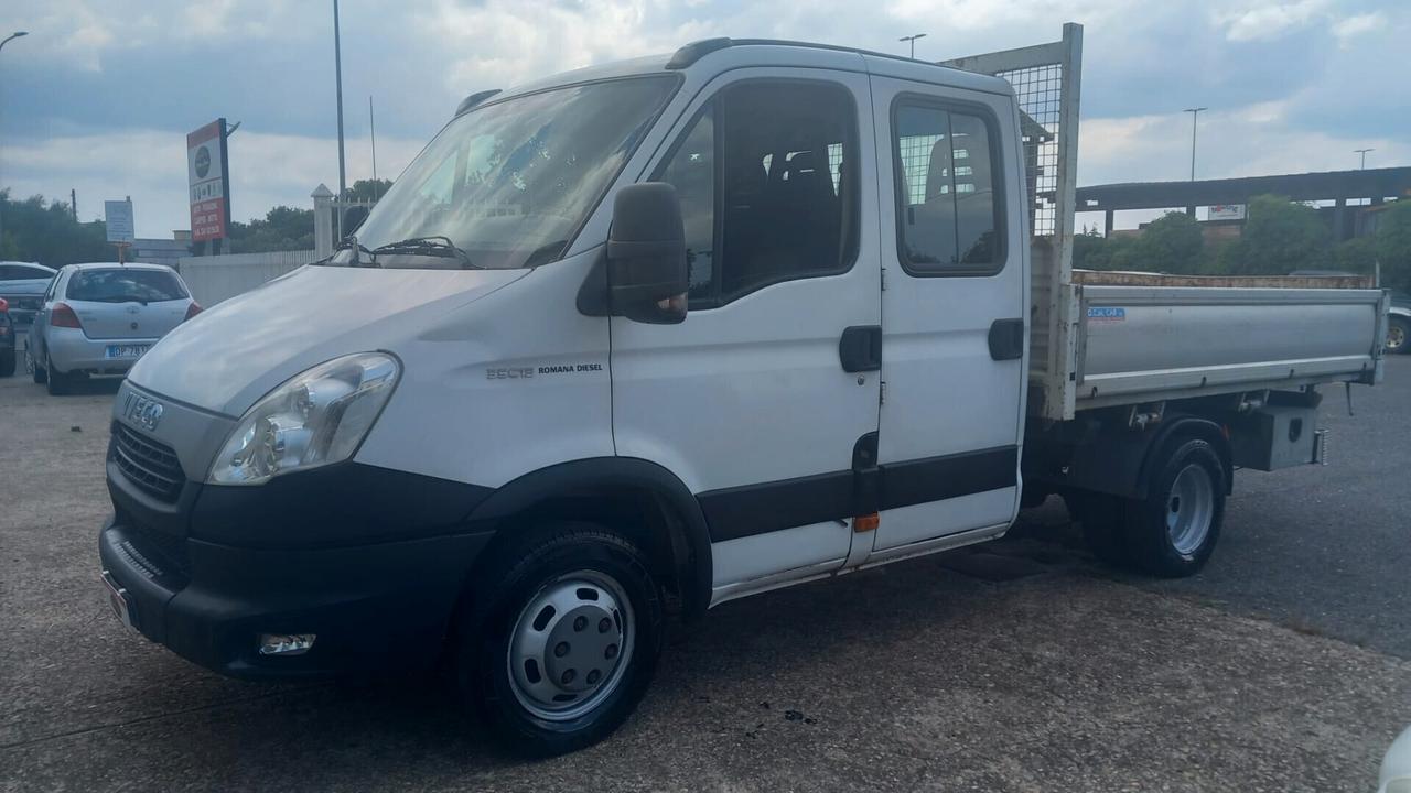 Iveco Daily 35C15D 2.3 HPT doppia cabina 7 posti trilaterale