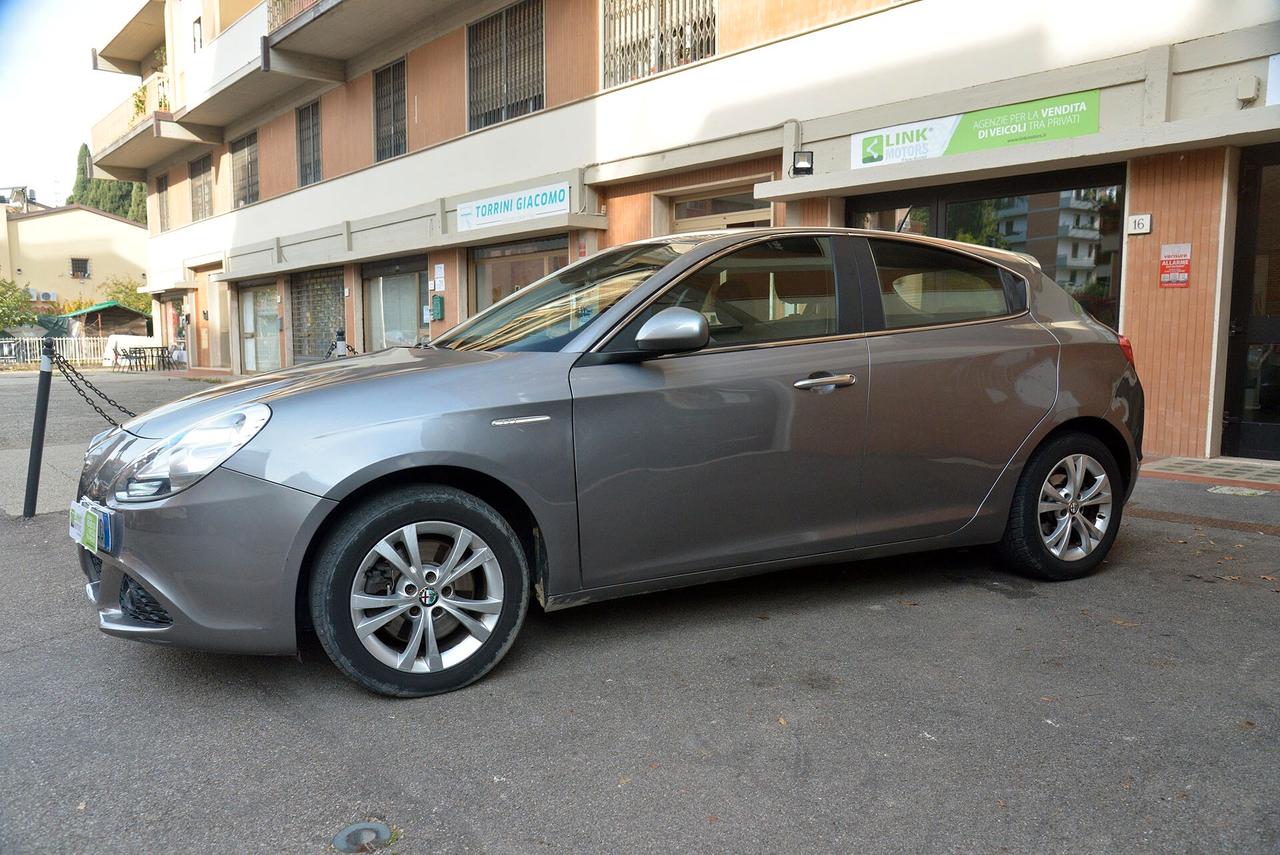 Alfa Romeo Giulietta 1.4 Turbo MultiAir TCT Distinctive