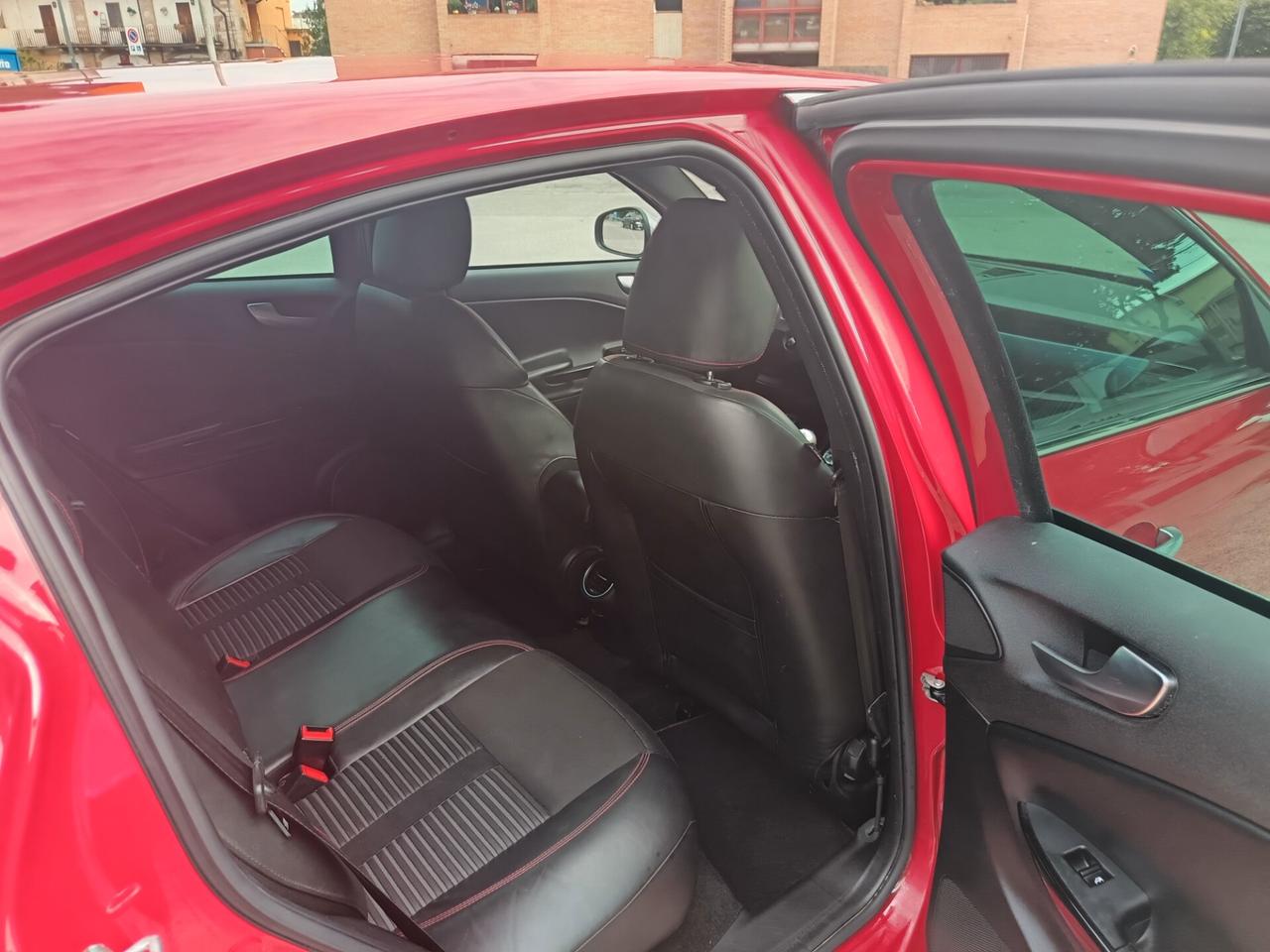 Alfa Romeo Giulietta 2.0 JTDm-2 140 CV Distinctive