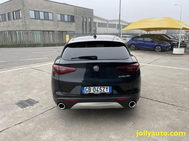 ALFA ROMEO Stelvio 2.2 Turbodiesel 180 CV AT8 RWD Super