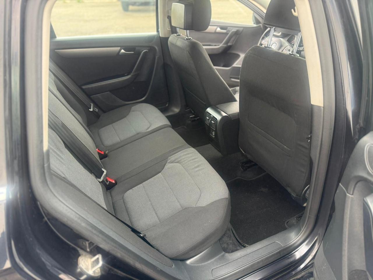 VW PASSAT 1.4 DSG 2013 12 MESI DI GARANZIA