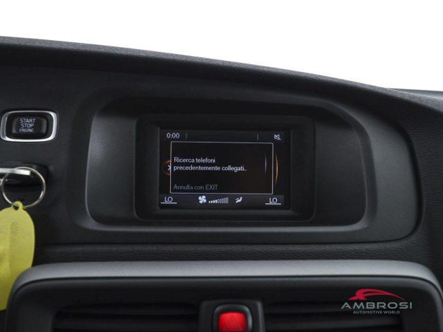 VOLVO V40 D2 1.6 Business Edition