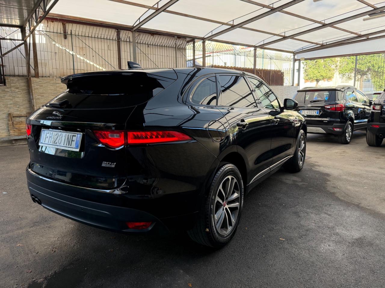 Jaguar F-Pace 2.0 D 180 CV AWD R-Sport