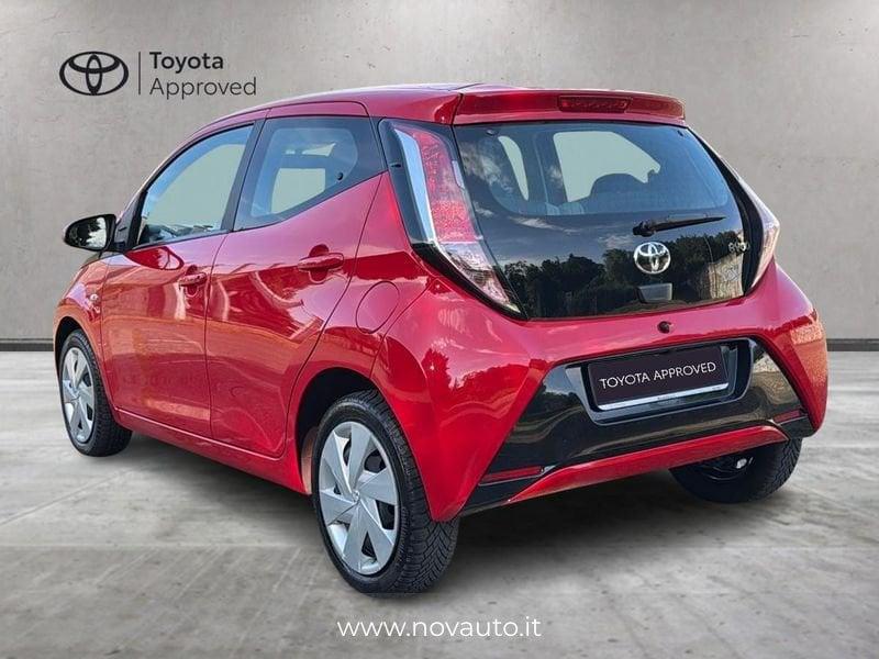 Toyota Aygo Aygo 5p 1.0 x-play my15