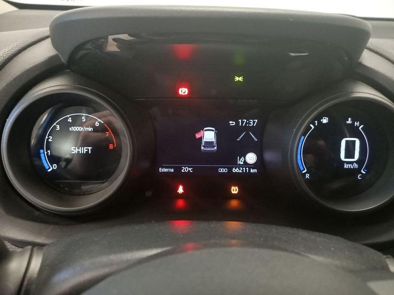 Toyota Yaris 4ª serie 1.0 5 porte Active