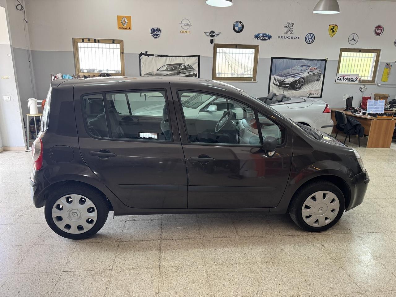 RENAULT MODUS 1.2 cc. De Luxe