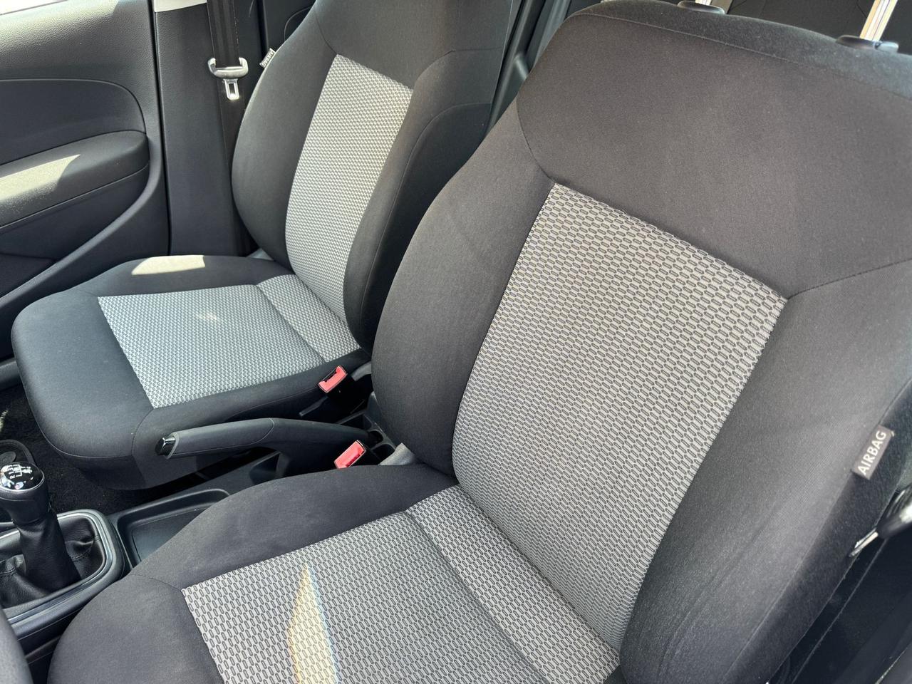 Volkswagen Polo 1.2 benz/GPL 70cv Neop
