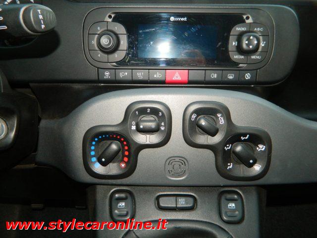 FIAT Panda 1.0 HYBRID 70CV 5Posti - UNIPRO TAGLIANDATA