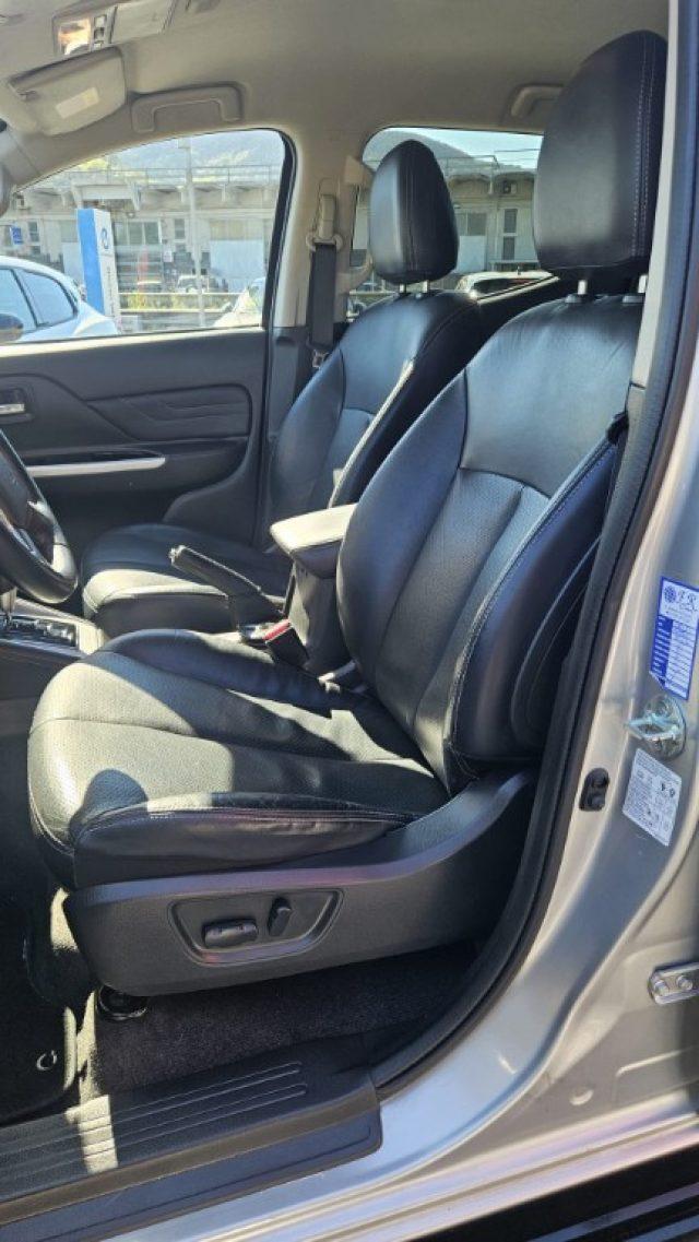 MITSUBISHI L200 2.3 D Club Cab 4x4 Super Select Intense