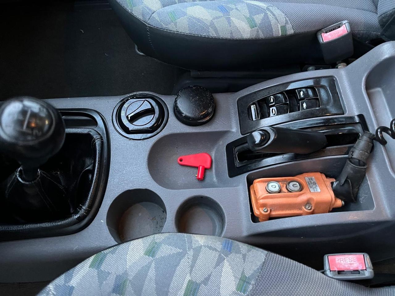 Mahindra goa pick-up-2.5-4x4-dop.cab-cass.rib-2010