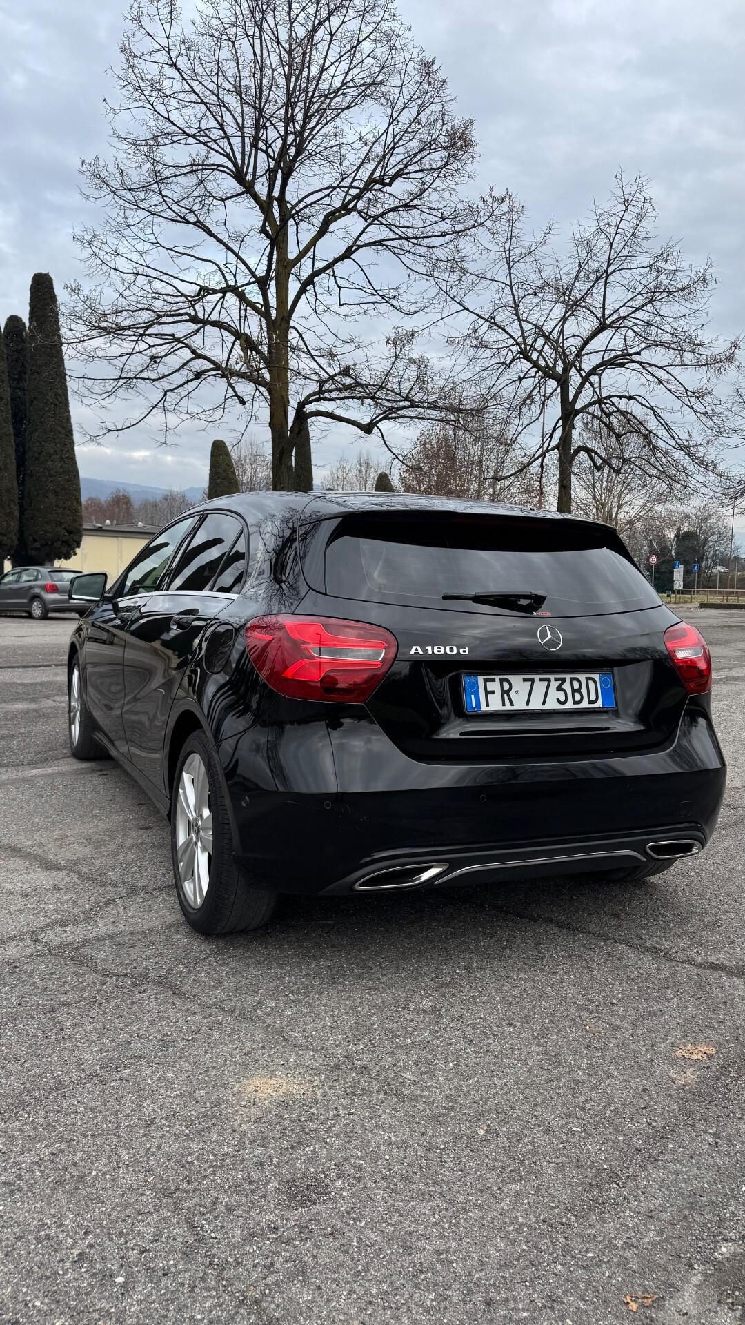 Mercedes-benz A180 d Sport