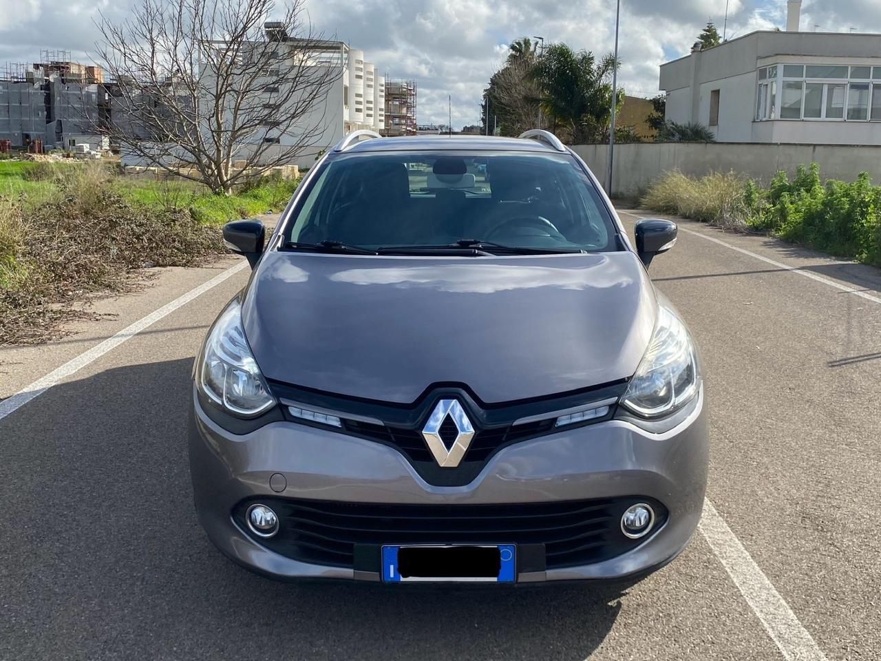 Renault Clio Sporter dCi 8V 90CV COSTUME NATIONAL