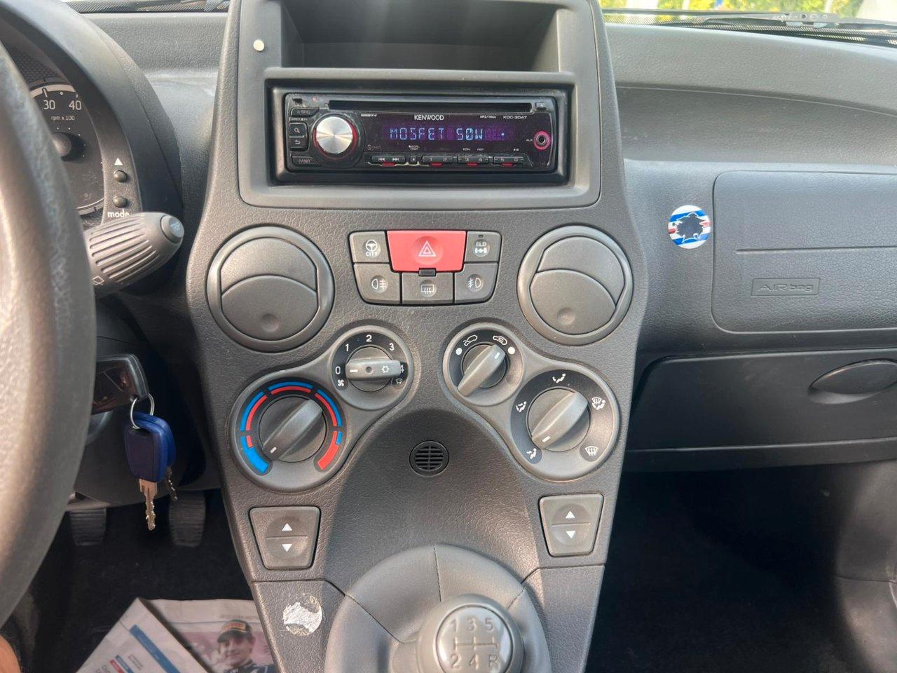 Fiat Panda 4x4 Panda 1.3 mjt 16v Glam 4x4 LEGGI