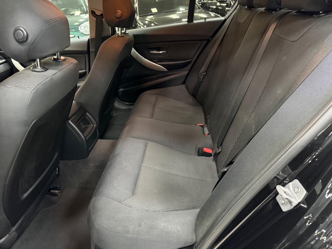 Bmw 318 d AUTOMATICO 2015