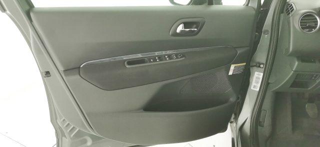 PEUGEOT 5008 1.6 VTi 120CV Tecno
