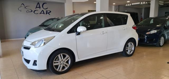 TOYOTA Verso-S 1.3 CVT Lounge