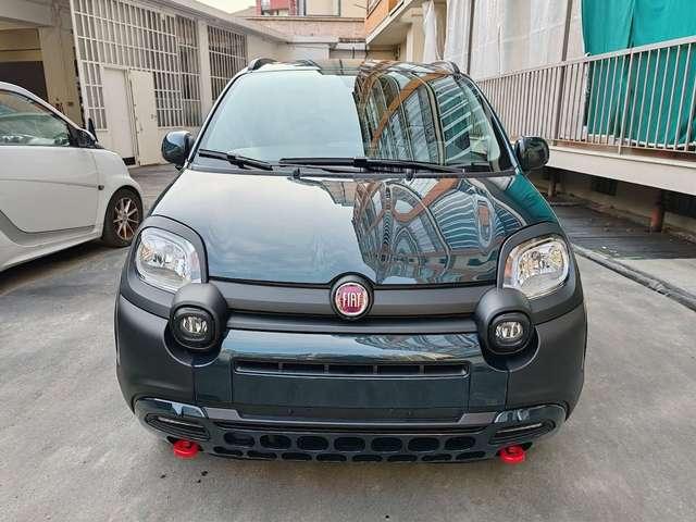 Fiat Panda Cross 1.0 Hybrid 70cv 36 rate Rate da 177,95 Euro