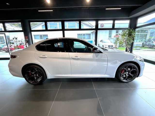 Alfa Romeo Giulia 2.2 Turbodiesel 210 CV AT8 AWD Q4 Tributo Italiano