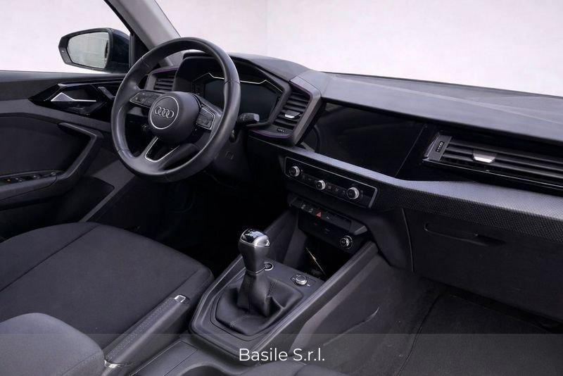 Audi A1 Sportback Allstreet 30 TSI Identity Contrast